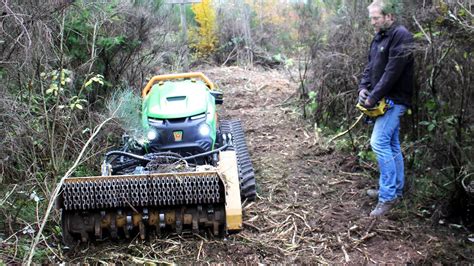 Funkraupe MDB Green Climber LV600 mit SEPPI Forstmulchkopf.